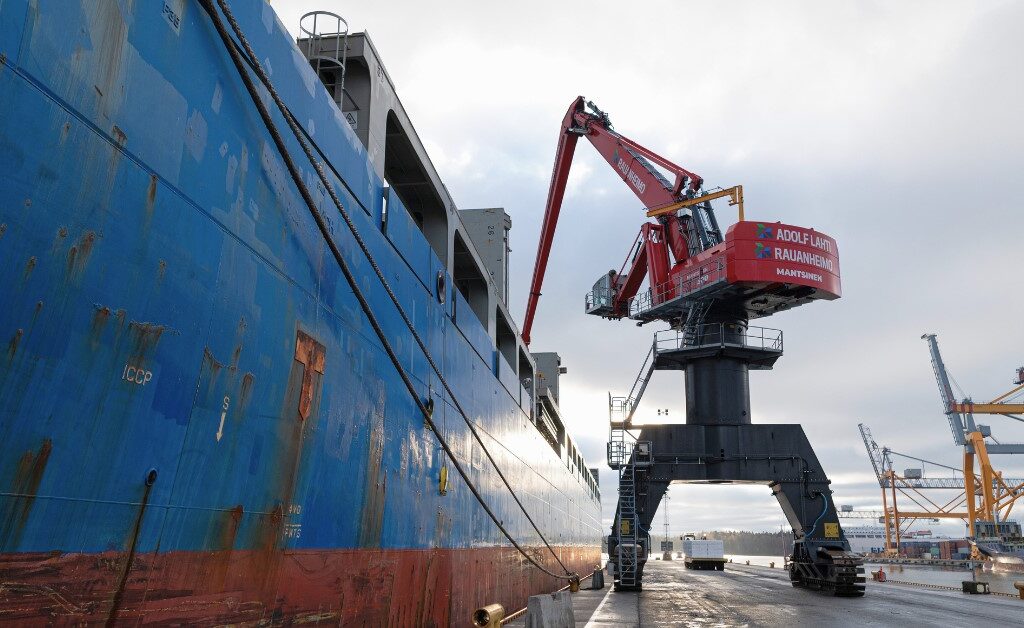 Rauanheimo ja Pölkky yhteistyöhön Oulun satamassa